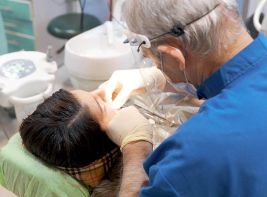کلینیک دندان پزشکی شبانه روزی زهره